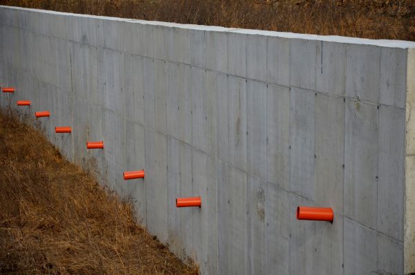 Concrete Wall Installation in Crestview
