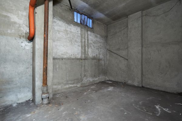 Basement Wall Construction in Crestview